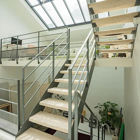 Apartment Stunning 3bd Industrial-style Maisonette In