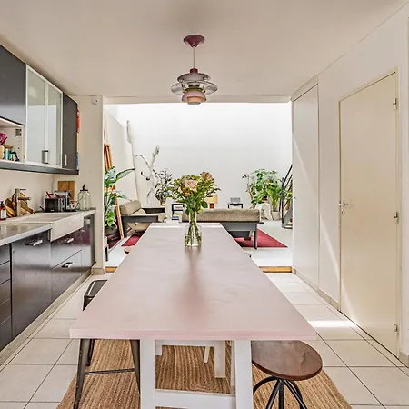 Apartment Stunning 3bd Industrial-style Maisonette In Paris