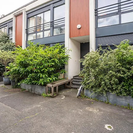Stunning 3bd Industrial-style Maisonette In *